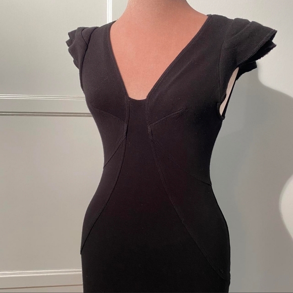 Dita Von Teese Worn Little Black Dress - Picture 2 of 11